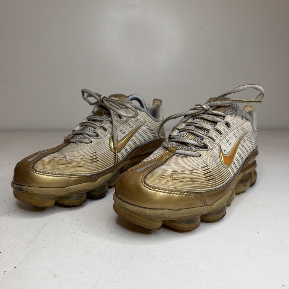 Nike Air VaporMax 360 Gold Silver White Men 8 Sneakers Shoes CK9671-101